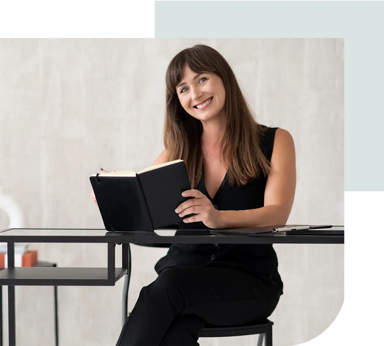 Fill out the form and RT TAX specialist will contact you